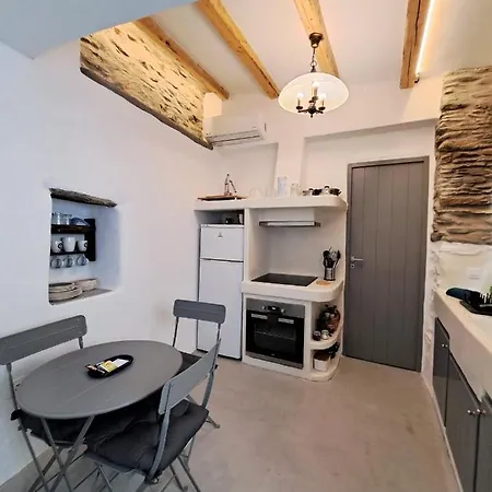 Сasa de vacaciones Kea Nest House Ioulis
